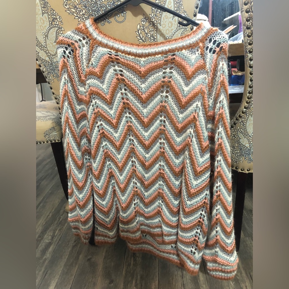 Umgee Sweater size S